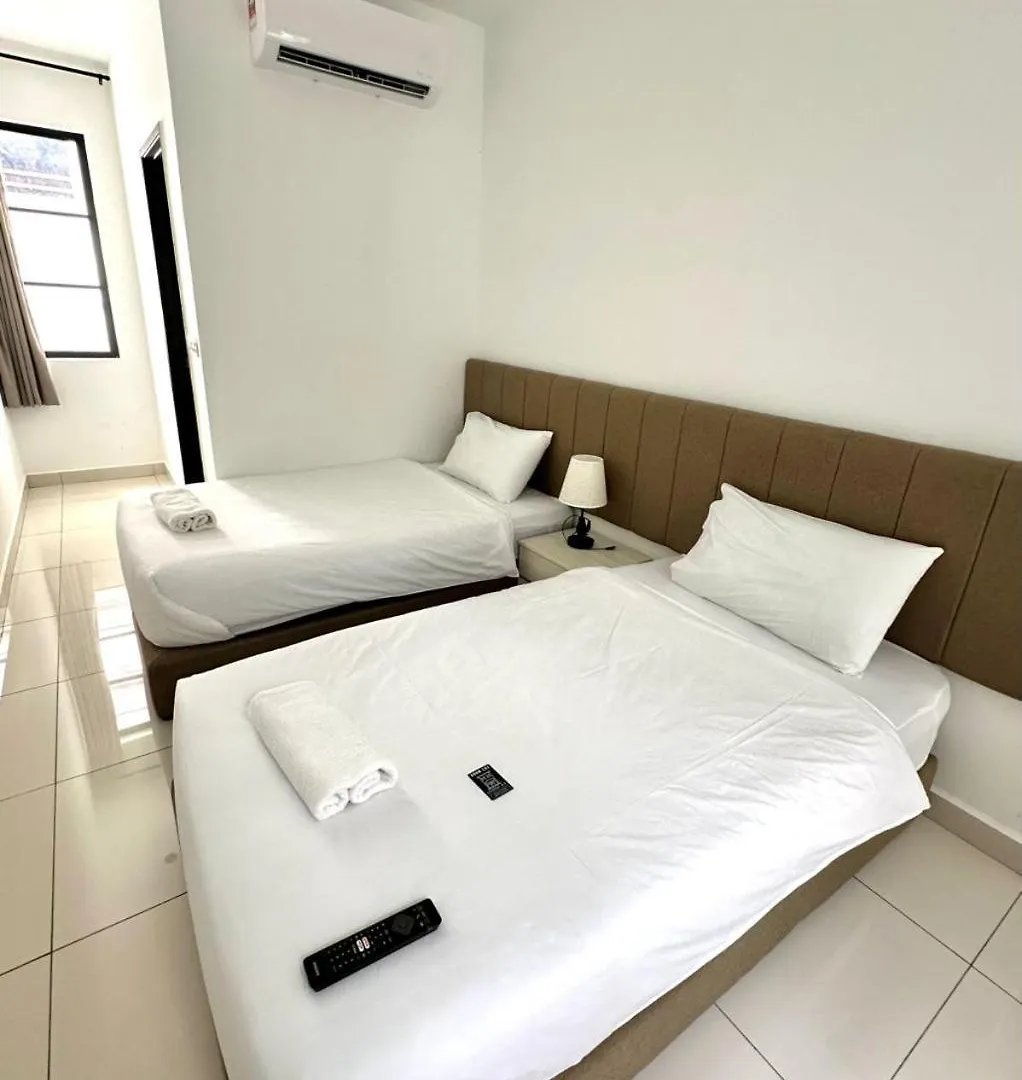 Lodge 43 House George Town
